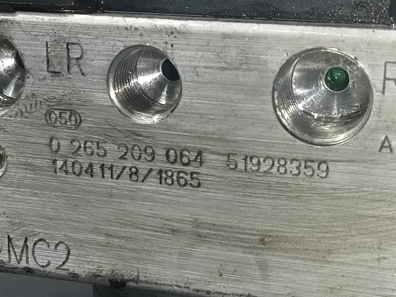 Recambio de abs para ford ka (ccu) urban referencia OEM IAM 0265209064 51928359 P3-A8-2-3