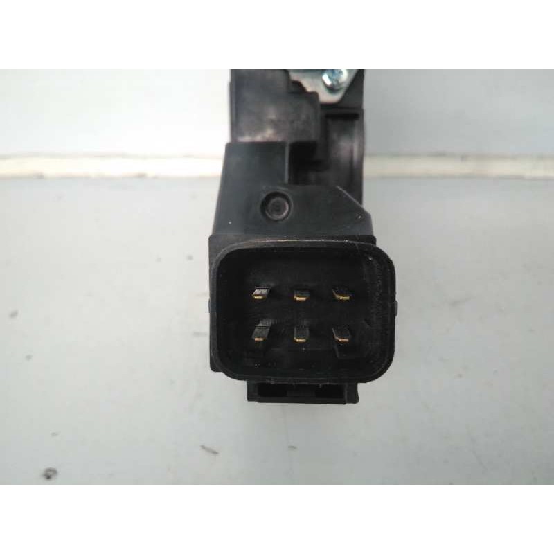Recambio de motor elevalunas delantero derecho para kia carens ( ) drive referencia OEM IAM 82460A4010 DH0620202940 E2-B5-35-1