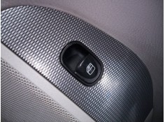 MANDO ELEVALUNAS DELANTERO DERECHO 