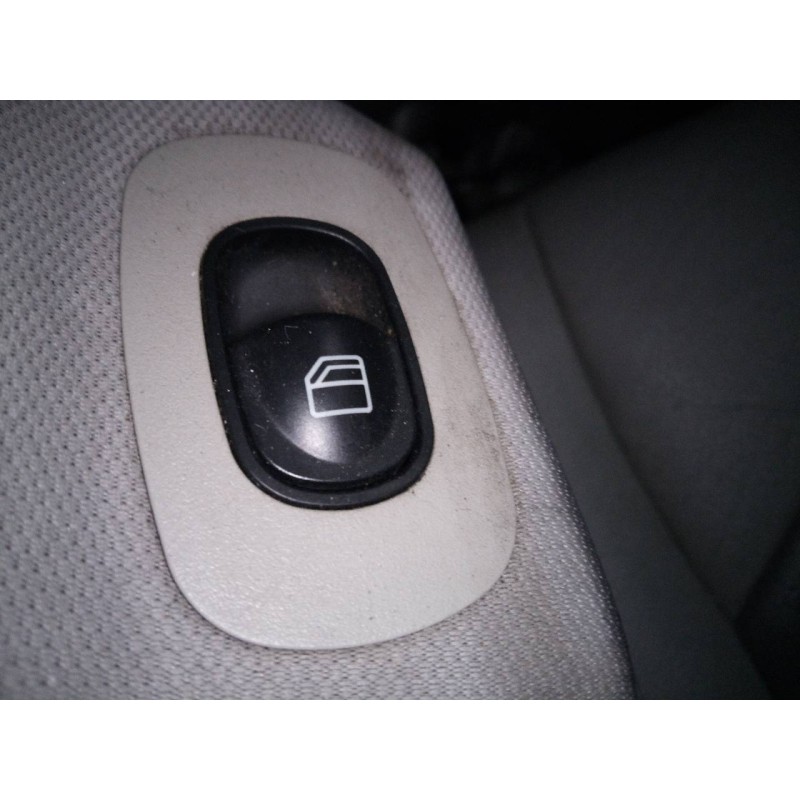 Recambio de mando elevalunas trasero izquierdo para mercedes-benz clase clk (w209) coupe 270 cdi (209.316) referencia OEM IAM   