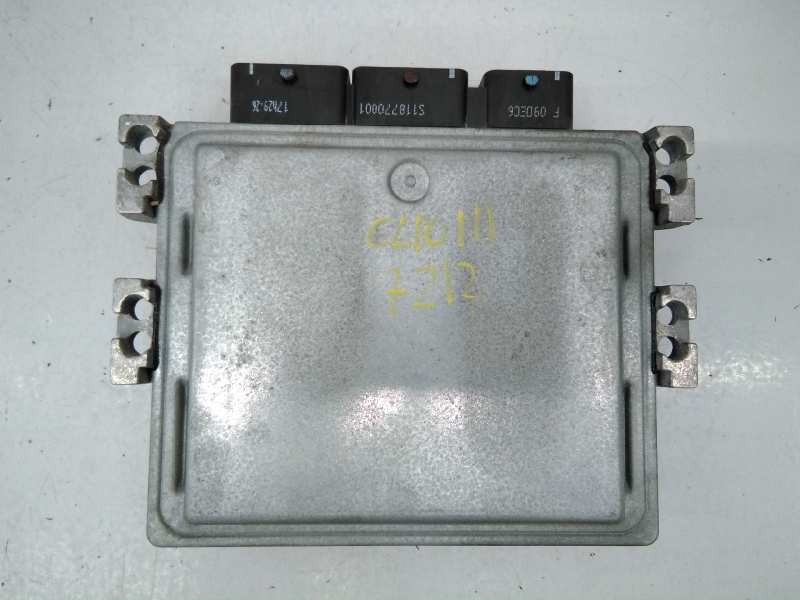 Recambio de centralita motor uce para renault clio iii confort dynamique referencia OEM IAM 8200565863 S122326109A E2-A1-27-3