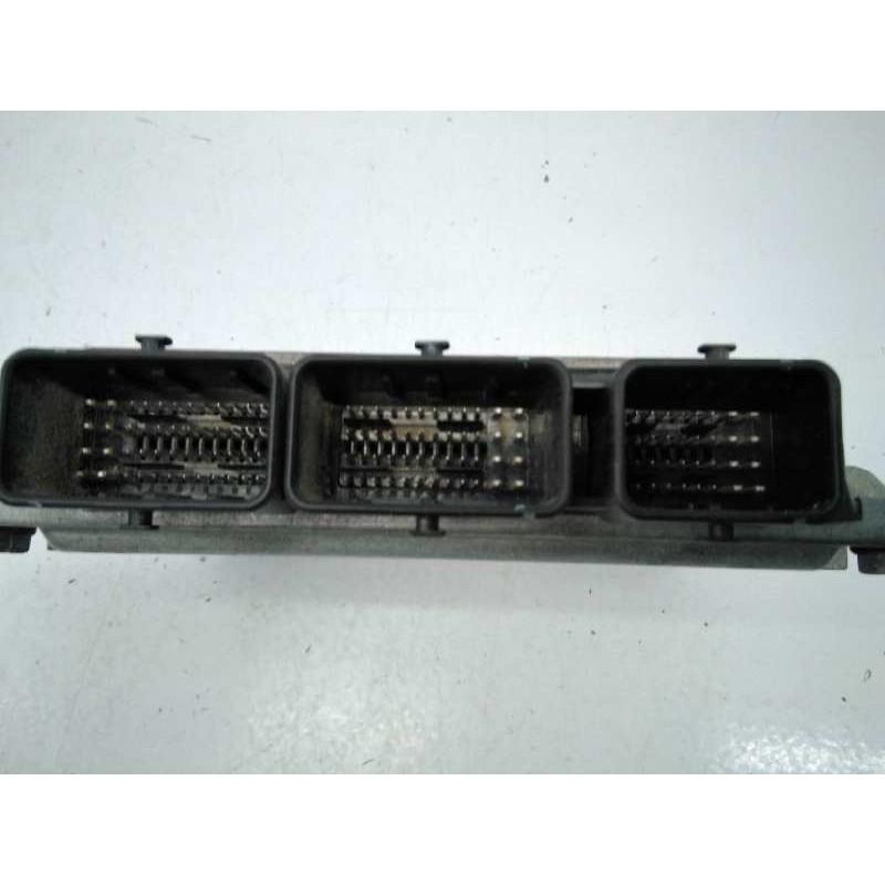 Recambio de centralita motor uce para renault clio iii confort dynamique referencia OEM IAM 8200565863 S122326109A E2-A1-27-3