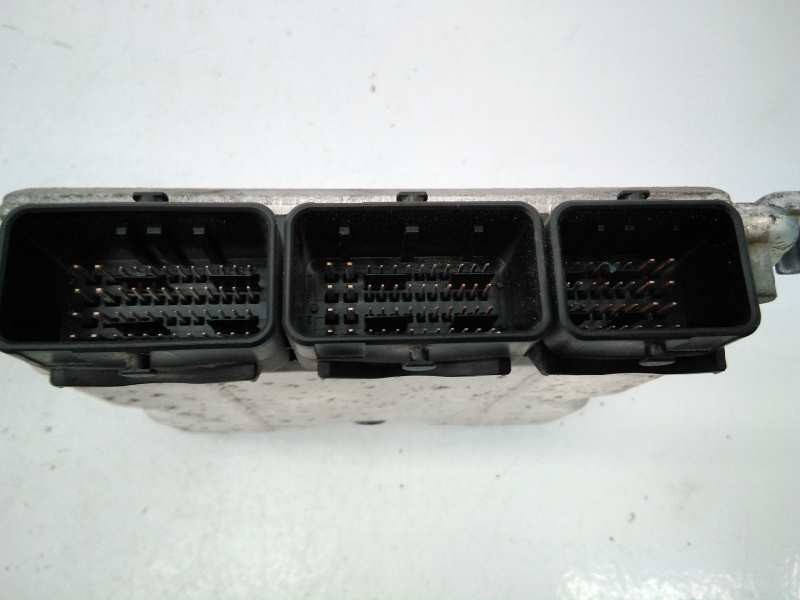 Recambio de centralita motor uce para renault laguna ii (bg0) dynamique referencia OEM IAM 8200153946 0281010556 E2-A1-27-3