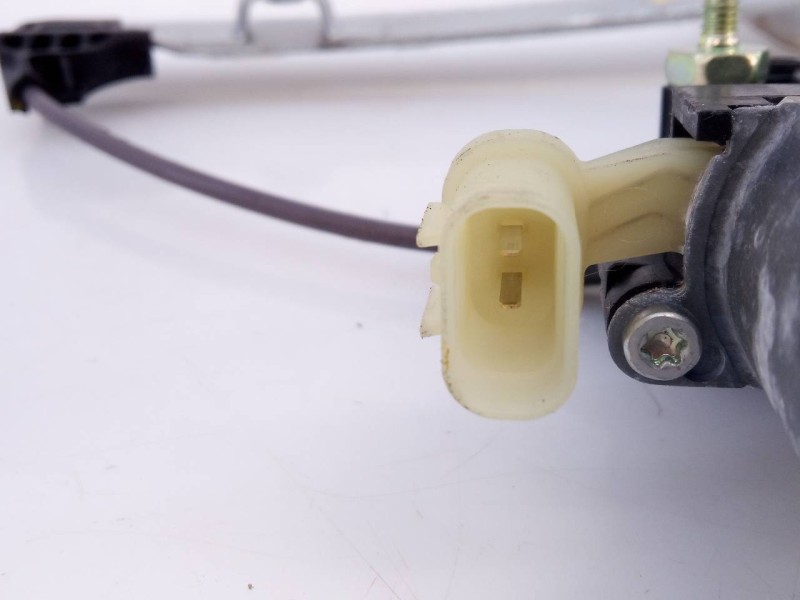 Recambio de elevalunas trasero derecho para kia stonic (ybcuv) drive referencia OEM IAM 83460H8000  E2-B5-50-2