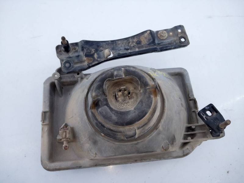 Recambio de faro izquierdo para nissan terrano (wd21) 2.7 td referencia OEM IAM   E2-A4-60-2