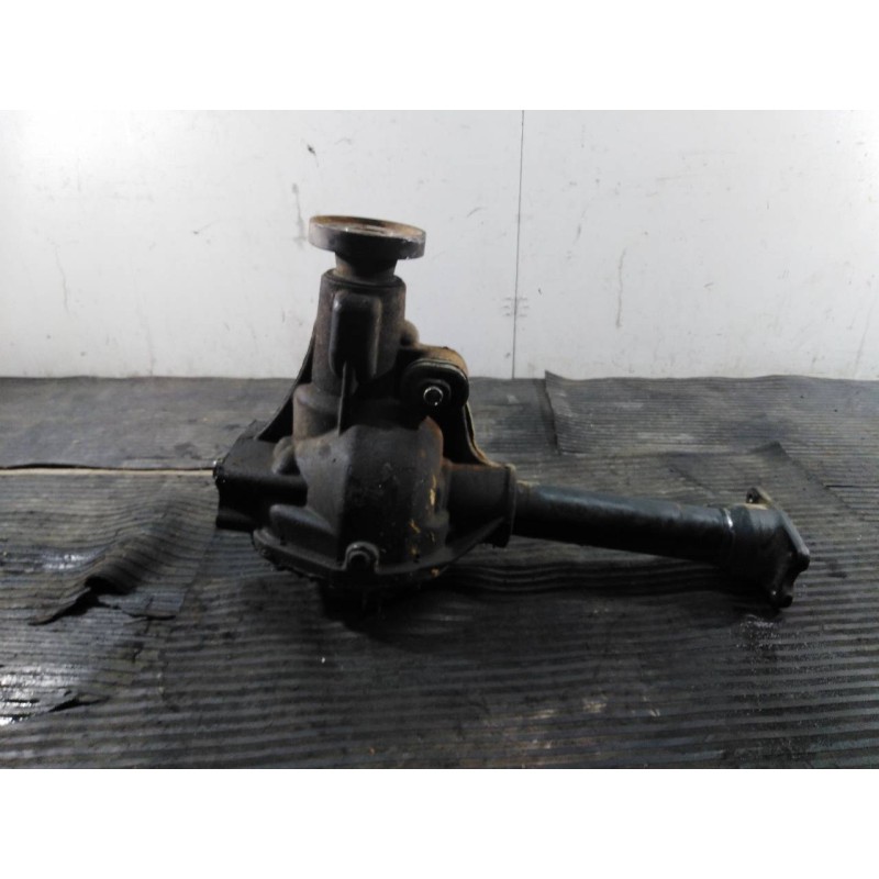 Recambio de diferencial delantero para ssangyong rodius xdi deluxe 4wd referencia OEM IAM AFHB50215531 A331 P1-A3-30
