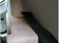CINTURON SEGURIDAD TRASERO IZQUIERDO 