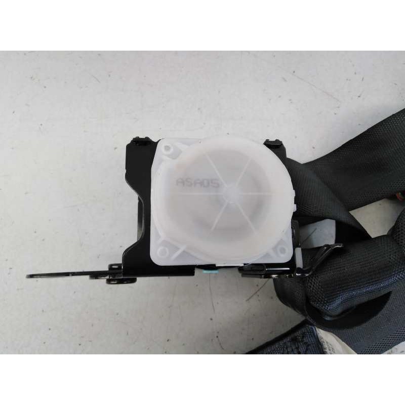 Recambio de cinturon seguridad trasero derecho para ssangyong tivoli premium 4x2 referencia OEM IAM 756073500ACE  E1-B3-7-2