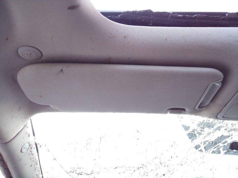 Recambio de parasol izquierdo para hyundai ix35 tecno 2wd referencia OEM IAM   