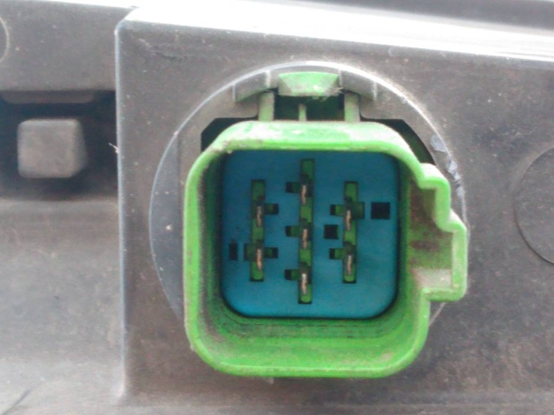 Recambio de faro derecho para ford transit caja cerrada ´06 ft 260 k trend lkw referencia OEM IAM 6C1113W029DC 10090999 E2-B3-24