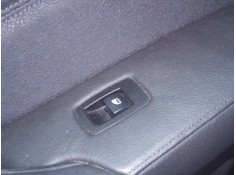 MANDO ELEVALUNAS TRASERO DERECHO 