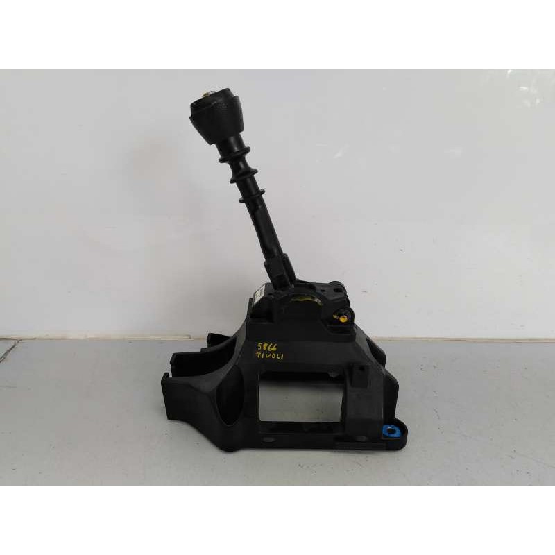 Recambio de palanca cambio para ssangyong tivoli premium 4x2 referencia OEM IAM 3170035000  E1-B3-7-2