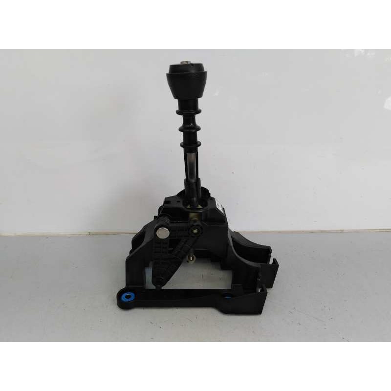 Recambio de palanca cambio para ssangyong tivoli premium 4x2 referencia OEM IAM 3170035000  E1-B3-7-2
