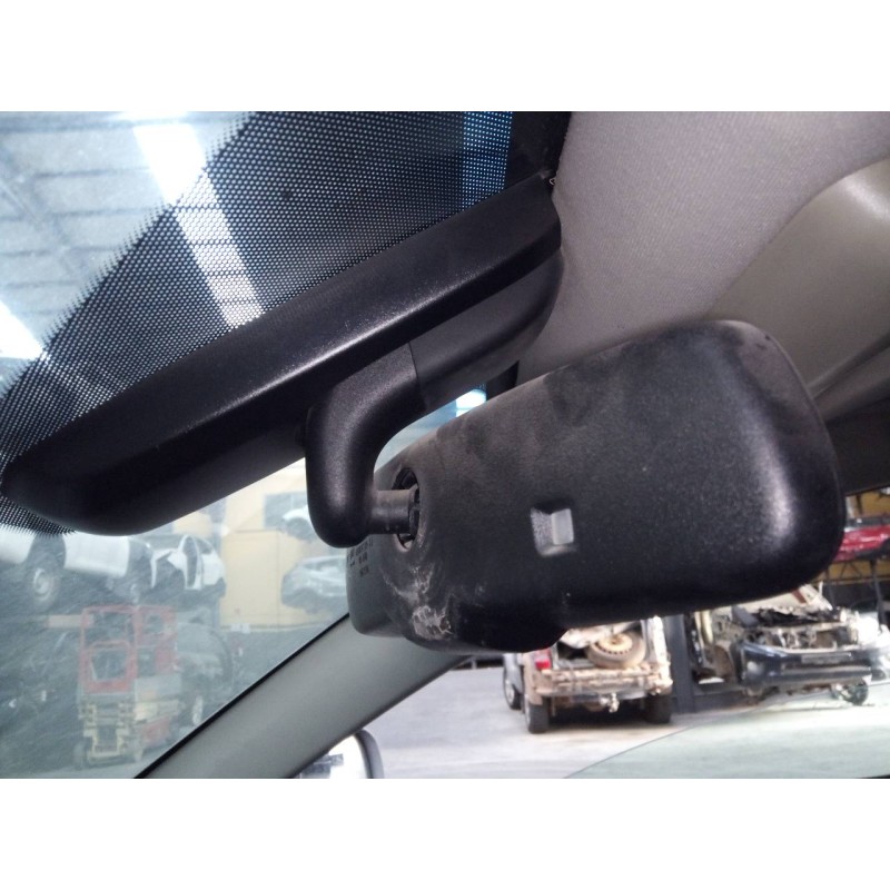 Recambio de espejo interior para chevrolet captiva 2.0 vcdi lt referencia OEM IAM   
