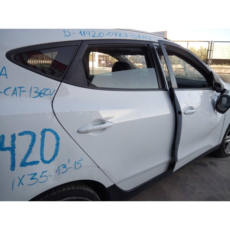 Recambio de puerta trasera derecha para hyundai ix35 tecno 2wd referencia OEM IAM   