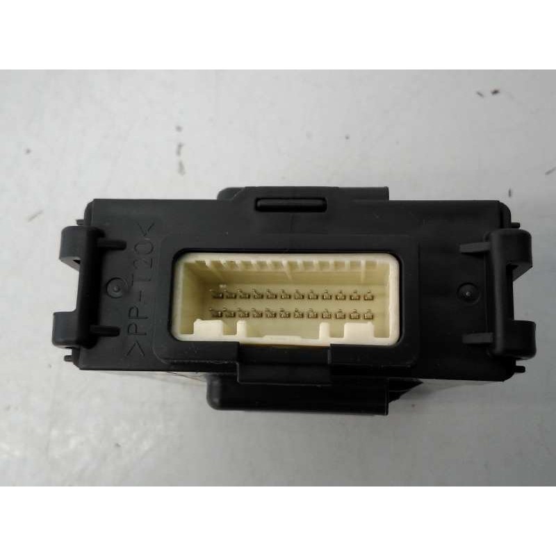 Recambio de modulo electronico para nissan x-trail (t32) tekna referencia OEM IAM 476A04BB0B 1721909B2 E3-B4-33-3