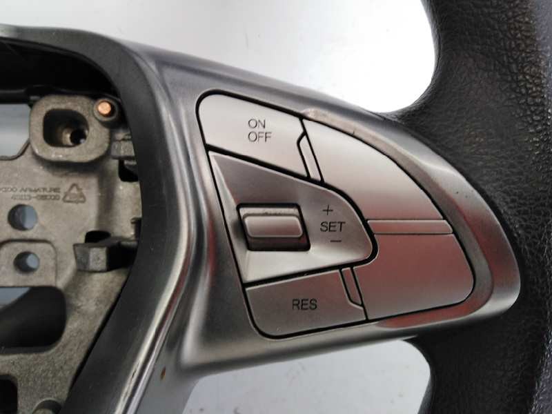 Recambio de volante para ssangyong tivoli premium 4x2 referencia OEM IAM 4S1133500  E1-B3-7-2