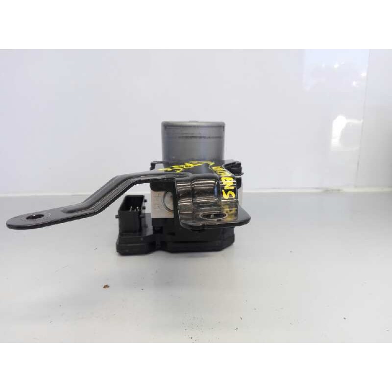 Recambio de abs para kia carens ( ) drive referencia OEM IAM 58910A4610 LEDD3D0053S0 E2-B5-15-2