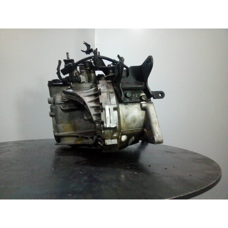 Recambio de caja cambios para kia sportage active 4x4 referencia OEM IAM S614JE 022561 M1-B4-49