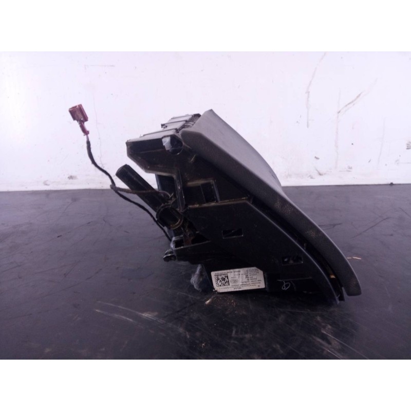 Recambio de guantera para mercedes-benz clase glc (w253) 220d 4matic referencia OEM IAM   P2-A2-6