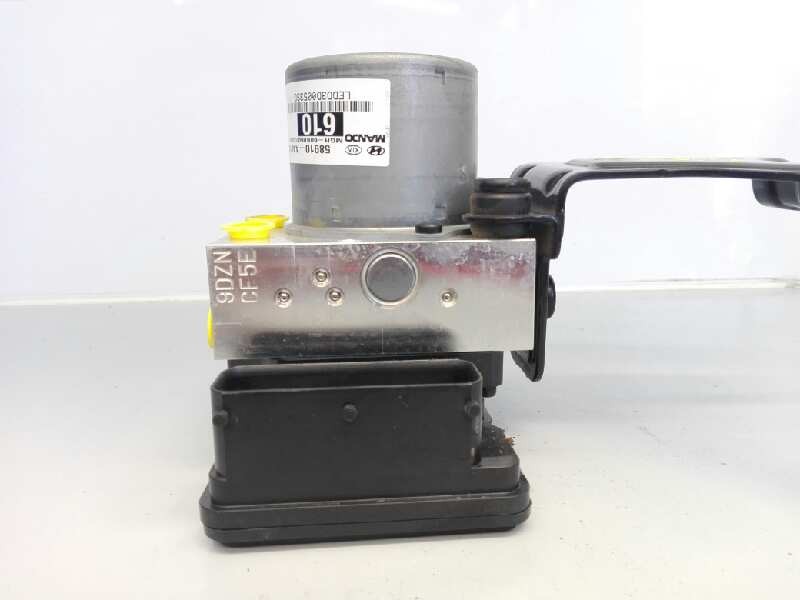 Recambio de abs para kia carens ( ) drive referencia OEM IAM 58910A4610 LEDD3D0053S0 E2-B5-15-2