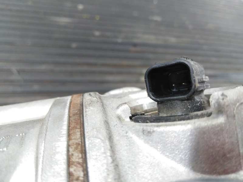 Recambio de compresor aire acondicionado para kia carens ( ) drive referencia OEM IAM F500PNBCA12 LDSA0135 P3-A1-17-1