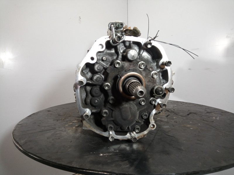 Recambio de caja cambios para toyota hilux (kun) referencia OEM IAM   M1-B4-64