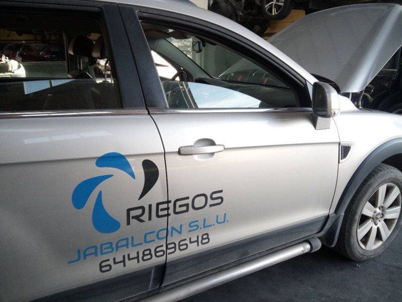 Recambio de puerta delantera derecha para chevrolet captiva 2.0 vcdi lt referencia OEM IAM   