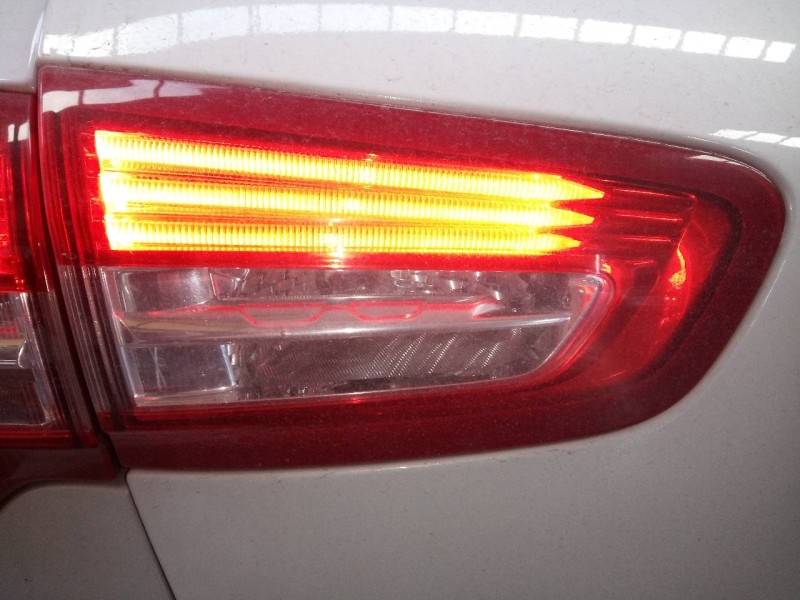 Recambio de piloto trasero izquierdo porton para citroën ds5 desire hybrid4 referencia OEM IAM 26220112 9803068080 E1-A4-51-2