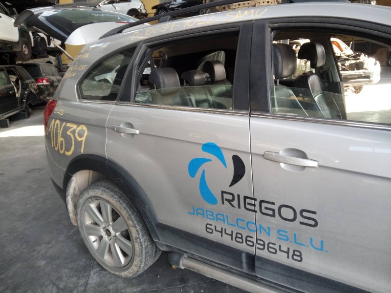 Recambio de puerta trasera derecha para chevrolet captiva 2.0 vcdi lt referencia OEM IAM   
