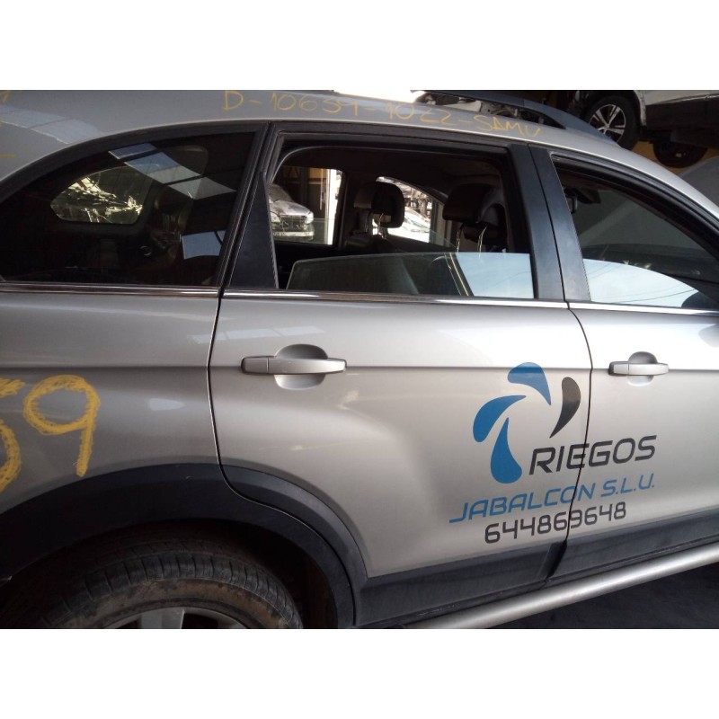 Recambio de puerta trasera derecha para chevrolet captiva 2.0 vcdi lt referencia OEM IAM   