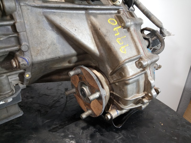 Recambio de caja cambios para toyota hilux (kun) referencia OEM IAM   M1-B4-64