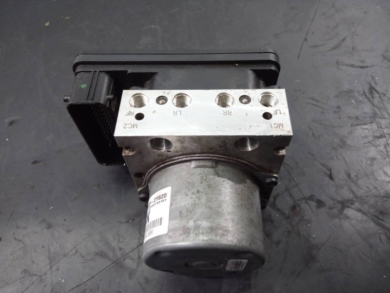 Recambio de abs para hyundai ix35 tecno 2wd referencia OEM IAM 589202Y620 A1000007AKG P3-B9-19-3