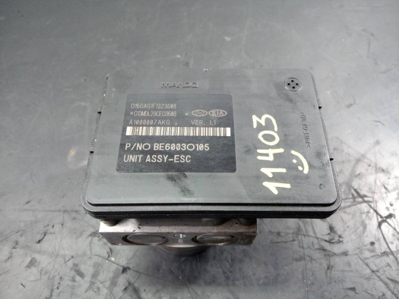 Recambio de abs para hyundai ix35 tecno 2wd referencia OEM IAM 589202Y620 A1000007AKG P3-B9-19-3