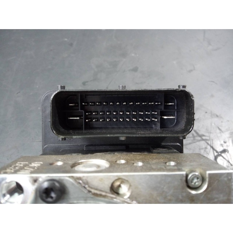 Recambio de abs para hyundai ix35 tecno 2wd referencia OEM IAM 589202Y620 A1000007AKG P3-B9-19-3