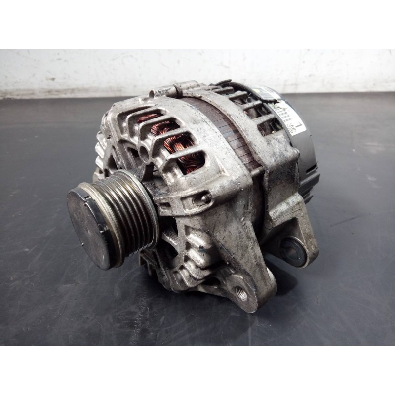 Recambio de alternador para hyundai ix35 tecno 2wd referencia OEM IAM 373002F100 2606259 P3-B6-5-5