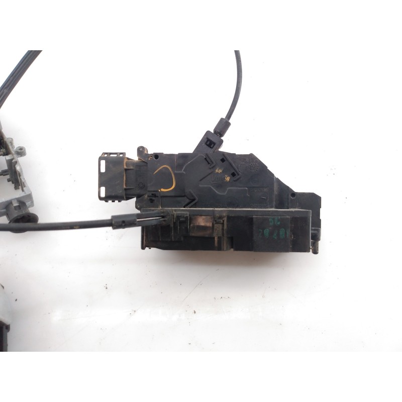 Recambio de cerradura puerta trasera izquierda para citroën c4 picasso exclusive referencia OEM IAM 24090158  E1-A4-32-2