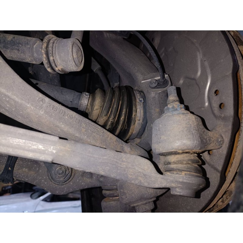 Recambio de mangueta delantera izquierda para mercedes-benz clase glc (w253) 220d 4matic referencia OEM IAM   