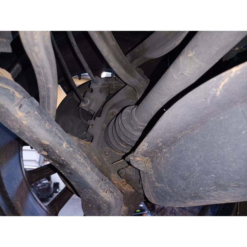 Recambio de mangueta trasera derecha para mercedes-benz clase glc (w253) 220d 4matic referencia OEM IAM   