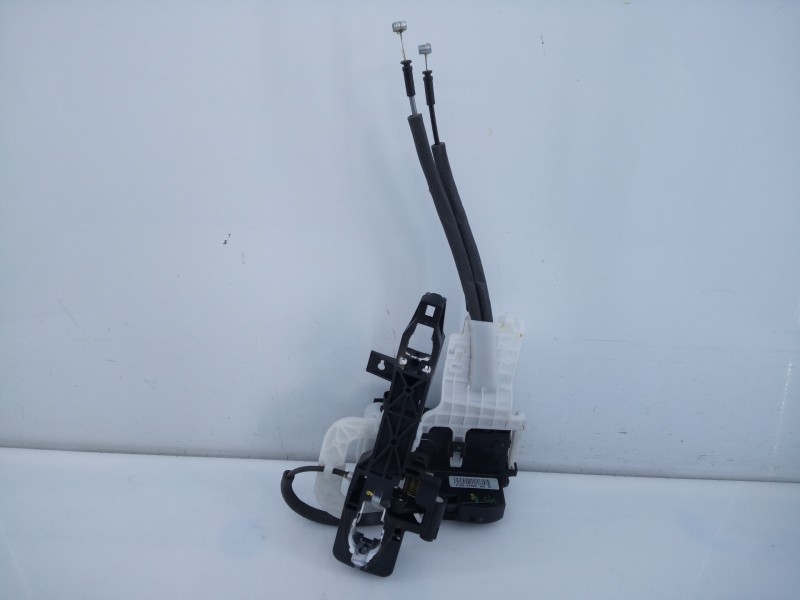 Recambio de cerradura puerta delantera derecha para hyundai ix35 tecno 2wd referencia OEM IAM 813202Y000KBEM  E2-B5-55-2