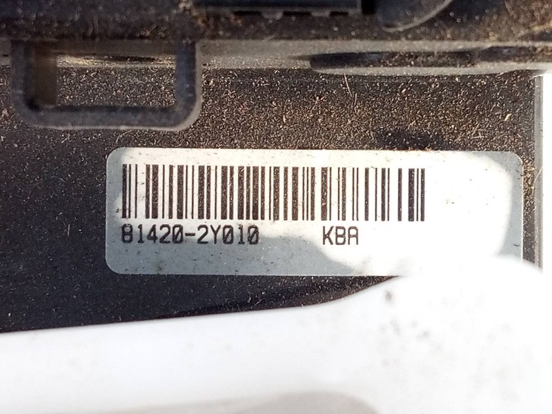 Recambio de cerradura puerta trasera derecha para hyundai ix35 tecno 2wd referencia OEM IAM 814202Y010  E2-B5-50-1