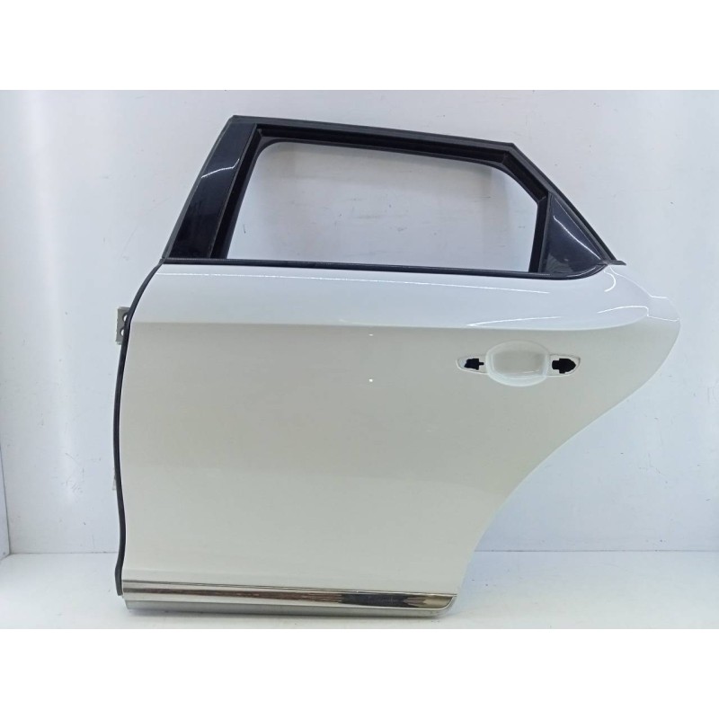 Recambio de puerta trasera izquierda para citroën ds5 desire hybrid4 referencia OEM IAM   E4-B4-6