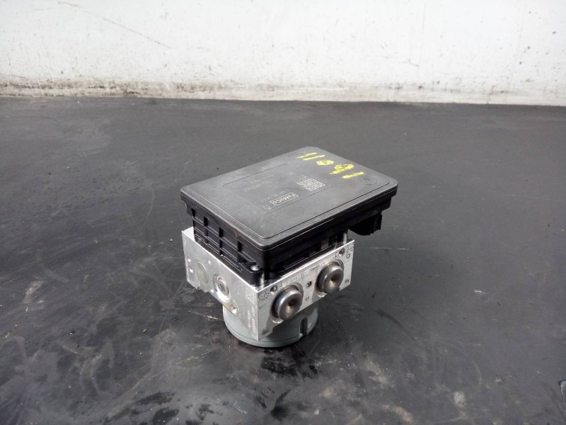 Recambio de abs para ford kuga titanium referencia OEM IAM LX6C2B373CT 62232600DEC P3-A8-23-2