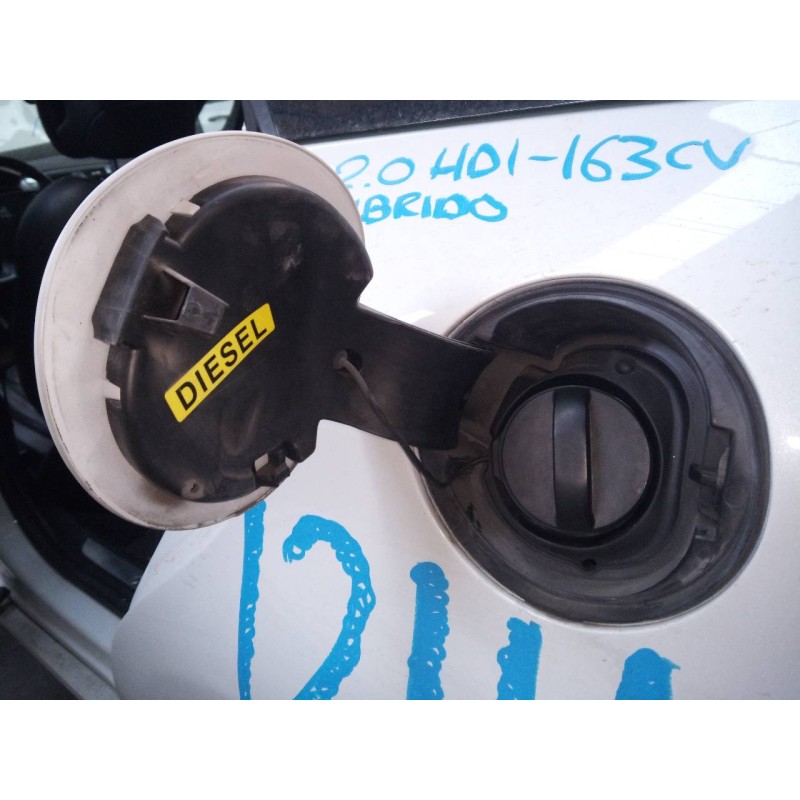 Recambio de tapa exterior combustible para citroën ds5 desire hybrid4 referencia OEM IAM   