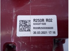 Recambio de piloto trasero derecho para kia sportage drive 2wd referencia OEM IAM R250RR02 92402F1500 E2-B5-49-1 2