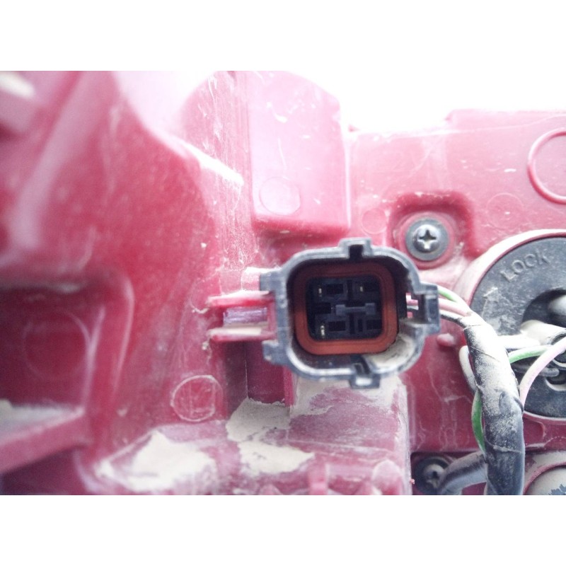 Recambio de piloto trasero derecho para kia sportage drive 2wd referencia OEM IAM R250RR02 92402F1500 E2-B5-49-1