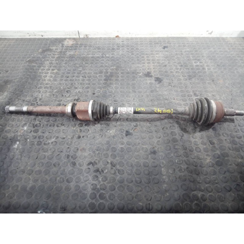 Recambio de transmision delantera derecha para peugeot 3008 gt line referencia OEM IAM 9811176780  P1-A6-11