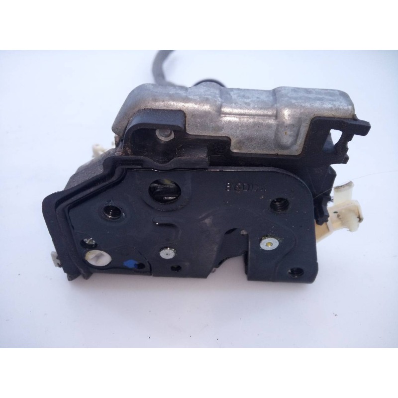 Recambio de cerradura puerta delantera derecha para audi a3 sedán(8vs) ambition referencia OEM IAM   E1-B6-36-2