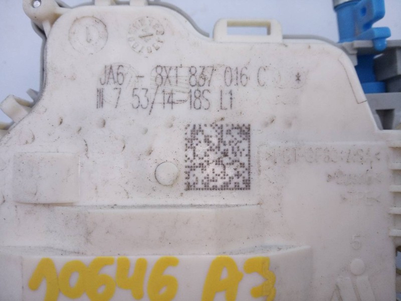 Recambio de cerradura puerta delantera derecha para audi a3 sedán(8vs) ambition referencia OEM IAM   E1-B6-36-2