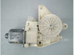 MOTOR ELEVALUNAS DELANTERO DERECHO A2048200242 0130822502 E1-A2-40-2